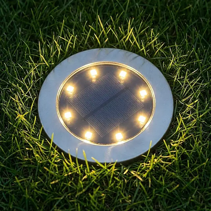 Lampă Solară LED pentru Grădină – Iluminat Exterior Rezistent la Intemperii, Senzor de Lumină și Mișcare, Instalare Fără Cablu: Eleganță, Siguranță și Eficiență Energetică 100% pentru Spațiul tău Verd [3]