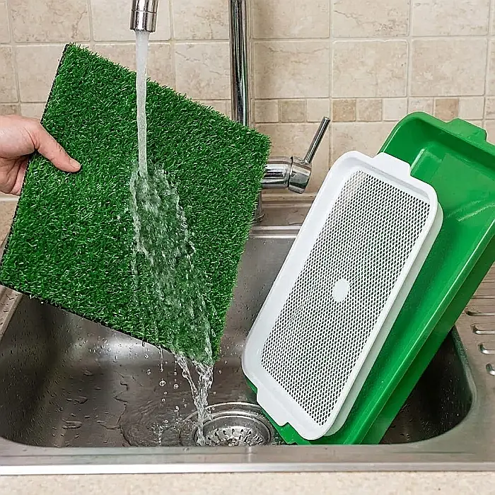 Toaletă Portabilă Potty Pad pentru Câini și Pisici – Sistem Inteligent cu 3 Straturi, Gazon Artificial Antibacterian, Grătar de Separare și Tavă Colectoare: Soluția Ideală de Igienă Interioară pentru  [3]