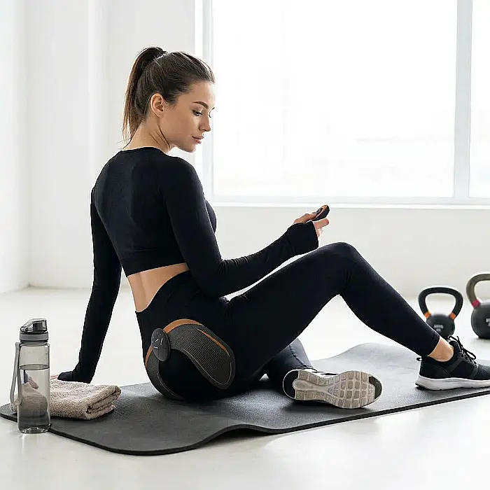 Aparat de Fitness cu EMS pentru Fese – Electrostimulare Musculară, 6 Programe, 10 Nivele de Intensitate, Modelare și Tonifiere Fesieri, Portabil și Ușor, Uz Casnic, Negru/Portocaliu [3]