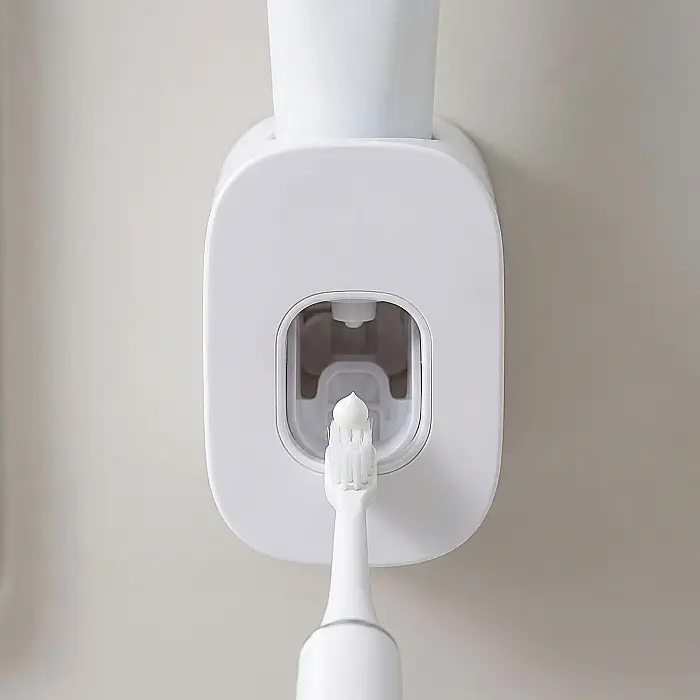 Suport cu Sterilizator UV pentru Periuțe de Dinți și Dozator de Pastă – Capacitate 5 Periuțe, Montaj cu Adeziv, Igienizare Antibacteriană, Tehnologie UV, Alb-Albastru [3]