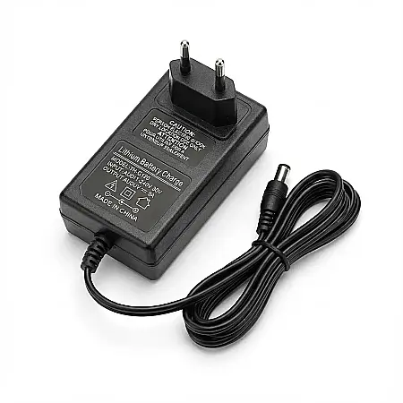 Electronice - Încărcător Universal pentru Acumulatori - Adaptor 24V 2A, Protecție Multi-Nivel, Eficiență Ridicată și Design Compact: Sursa ta de Energie Sigură pentru Industrie, Hobby și Electronice