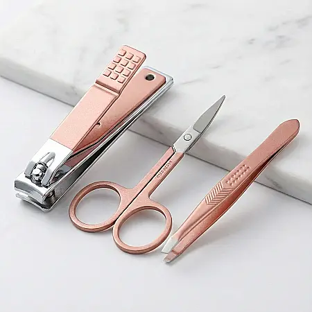 îngrijire feminină - Set Manichiură și Pedichiură Profesional din Oțel Inoxidabil – Trusă Completă 18 în 1, Instrumente Nail Art, Portabil și Rezistent: Îngrijire de Salon în Confortul Casei Tale
