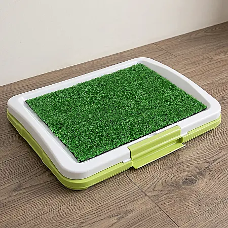 Animale - Toaletă cu Iarbă Artificială pentru Câini și Pisici – Puppy Potty Pad, Sistem cu 3 Straturi, Tavă Colectoare, Iarbă Antibacteriană, 47x34x5 cm