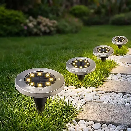 Iluminat - Lampă Solară LED pentru Grădină – Iluminat Exterior Rezistent la Intemperii, Senzor de Lumină și Mișcare, Instalare Fără Cablu: Eleganță, Siguranță și Eficiență Energetică 100% pentru Spațiul tău Verd