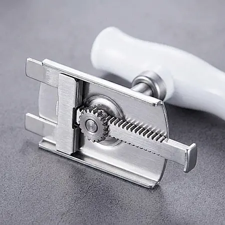 Bucătărie - Deschizător Borcane cu Mâner din Oțel Inoxidabil – Reglabil pentru Capace 25–100 mm, Design Ergonomic, Rezistent și Anti-Coroziune, Ideal pentru Orice Bucătărie