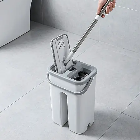 Mop Leexo Scratch Flat cu Două Cuve Separate – Sistem de Autocurățare, 2 Capete Microfibră, Uscare Rapidă și Mâner Segmentabil: Curățenie Impecabilă pe Orice Suprafață [1]