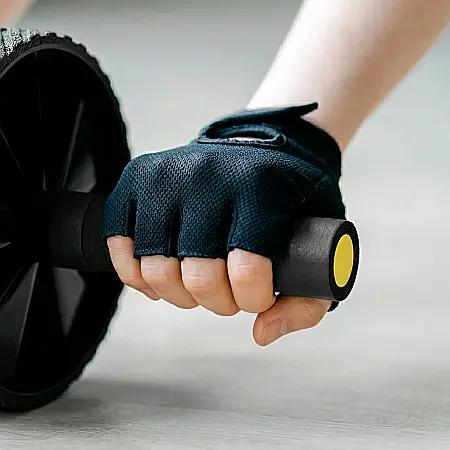 Roată de Antrenament Abdominal AB Wheel PRO 4FIZJO – Fitness și Tonifiere Core, Mânere Antiderapante din Spumă, Roată Cauciucată Silențioasă, Negru/Galben [1]