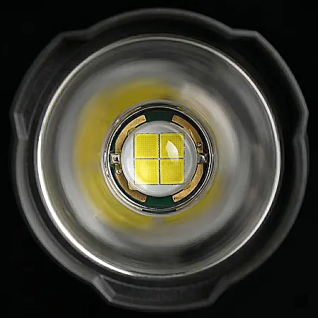 Lanternă LED Reîncărcabilă cu Powerbank – 4000 Lumen, 40W, 4 Moduri Iluminare, Trepied Inclus, Autonomie Mare, Rezistentă la Umezeală, 500-600 m [1]