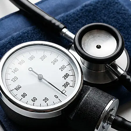 Tensiometru Manual cu Stetoscop – Manometru Metalic 50 mm, Mansetă Reglabilă, Para Cauciuc, Măsurare 0-300 mmHg, Ușor de Utilizat Acasă sau în Clinici [1]