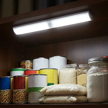 Lampă Multifuncțională Autoadezivă cu Senzor de Mișcare Motion Brite – Iluminat LED Automat, Economie de Energie, Ușor de Montat fără Scule, Ideală pentru Dulapuri, Holuri și Spații Înguste [1]