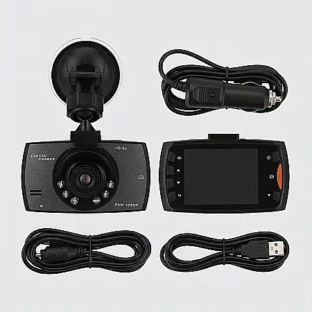 Cameră Auto Full HD 1080p – Display 2.4 Inch, Unghi Larg 140°, Senzor G, Detectare Mișcare și Iluminare Nocturnă IR: Martorul tău de Încredere pentru Siguranță în Trafic [3]