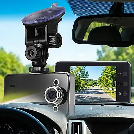 Cameră Auto Supraveghere Trafic K6000 HD – Rezoluție 1280x720p, Display 2.4 Inch, Unghi 120°, Zoom Digital 4x și Senzor de Mișcare: Siguranță și Monitorizare Inteligentă la Fiecare Drum [3]