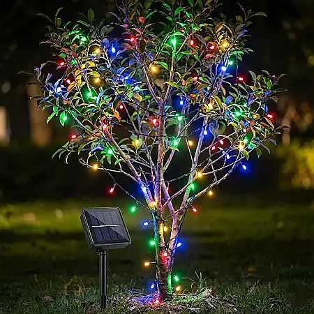 Instalație LED Solară pentru Exterior – 30 m, 300 LED-uri Multicolor, 8 Moduri Inteligente de Iluminare, Panou Solar Inclus și Rezistență la Temperaturi Extreme [3]