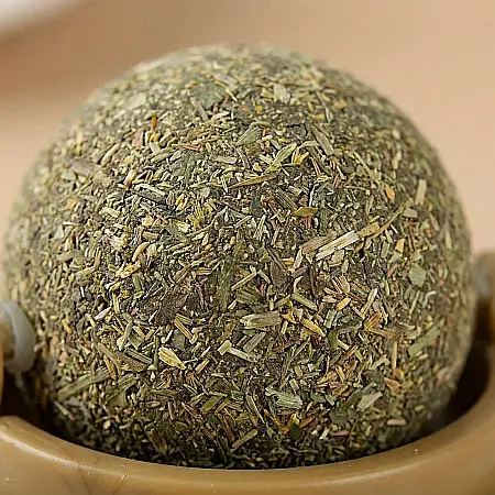 Iarbă Mâței pentru Pisici (Cătușnică) – Bile Aromate 100% Naturale, Elimină Ghemele de Blană, Curăță Dinții, Efect Anti-Stres [3]