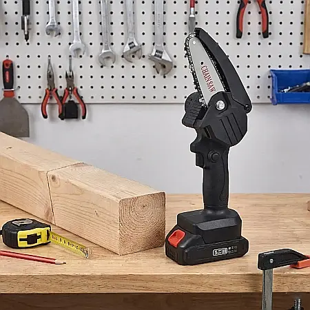 Mini Ferăstrău Electric Portabil 24V cu Lanț Diamond – Tăiere Rapidă Crengi și Lemne de Foc, Ultra-Ușor 950g, Baterie Li-Ion inclusă și Design Ergonomic: Eficiență, Putere și Libertate în Grădinărit [3]