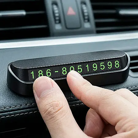 Afișaj Număr Telefon pentru Bord Auto – Design Autoadeziv, Rezistent și Durabil, Instalare Simplă, Vizibilitate În Parcări, Negru, Dimensiuni 130 x 33,3 x 15,6 mm [2]