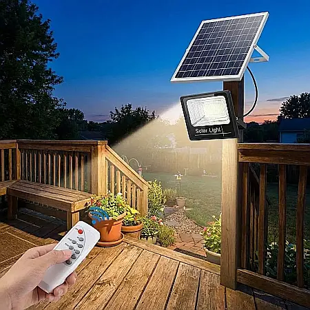 Proiector Solar cu Telecomandă – LED Puternic, Autonomie Mare, Carcasă ABS Anti-oxidare, Rezistent la Apă și Panou Policristalin [3]