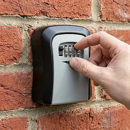Seif pentru Chei cu Cifru Numeric – Cutie Metalică din Oțel Solid, Cod 4 Cifre Personalizabil, Rezistent la Intemperii, Montaj pe Perete și Design Compact 12x9x4 cm: Securitate Maximă și Acces Rapid p [2]