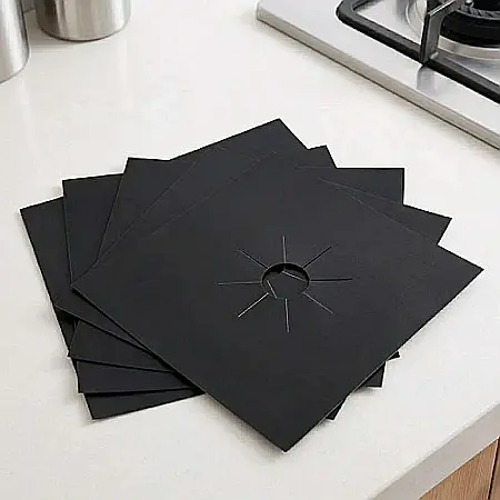 Set 4 Folii Protecție Aragaz din Teflon – 27x27 cm, Lavabile și Reutilizabile, Rezistente la Temperaturi Înalte, Design Universal Ajustabil, Negru [2]