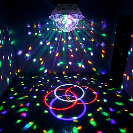 Glob Disco cu LED RGB Bluetooth și MP3 Player – Proiector Lumini UFO Crystal Magic Ball, Difuzoare Integrate, Telecomandă și Slot USB, Efecte Sincronizate cu Muzica [3]