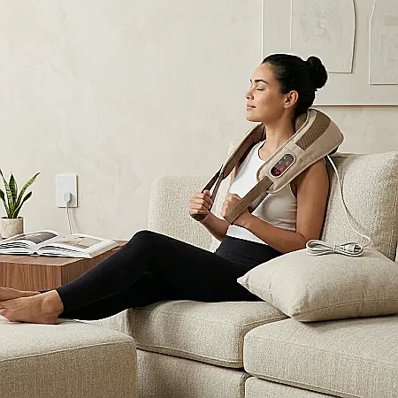 Centură pentru Masaj Cervical Massage Shawls – 40 Funcții, Telecomandă de Control, Masaj Profund prin Lovituri, Relaxare pentru Gât, Umeri și Spate, Alimentare 220V, Portabilă și Eficientă [2]