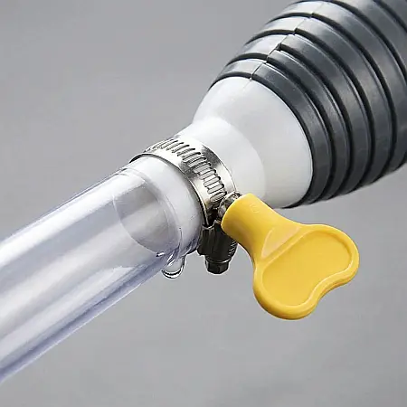 Pompă Manuală pentru Transfer Lichide Tip Sifon – Pentru Benzină, Ulei și Apă, Furtun 1.5 m din PVC, Include Cleme de Prindere, Portabilă și Ușor de Utilizat, Fără Electricitate [2]
