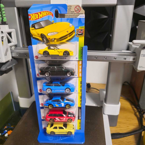 Stand HotWheels birou [1]