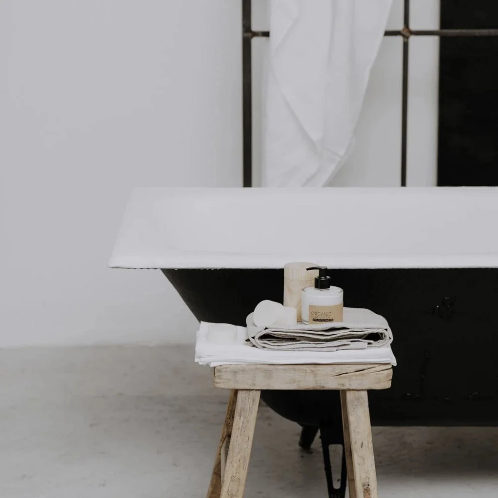 Loțiune de mâini organică WILD FLOWERS (dispenser din sticlă) [4]