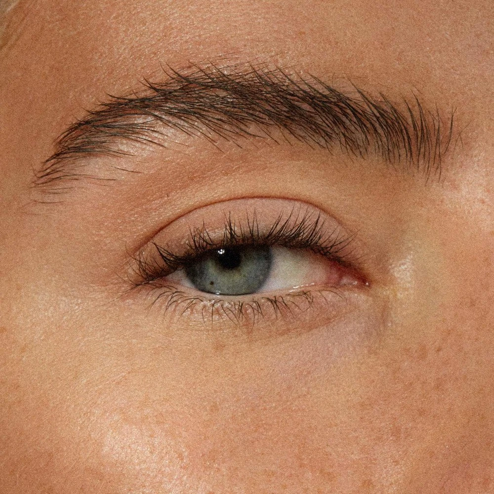 THE BROW PENCIL Creion de sprâncene 2 MEDIUM BROWN [1]