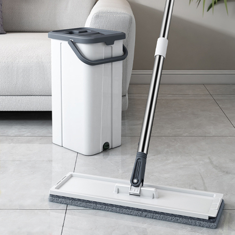 Set Mop Profesional ZMR cu Galeata si 2 Lavete din Microfibra, Functie de Autostoarcere, 360° Rotatie, Plastic si Metal Rezistent, Ideal pentru Podele din Lemn, Gresie si Linoleum, Culoare Alb [12]