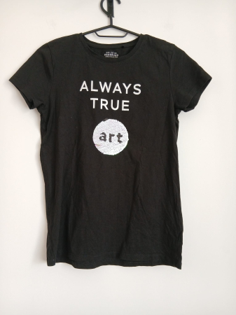 Topuri / Tricouri - Tricou Reserved