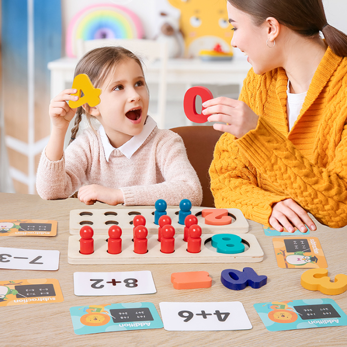 Joc educativ de numărare și calcul matematic – carduri și pioni si cifre [2]