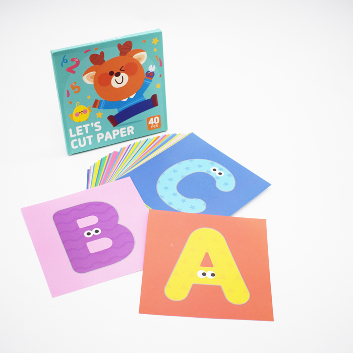 Set educativ cu 40 de fișe pentru decupaj – Litere și cifre colorate [2]