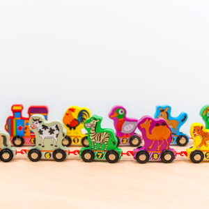 Trenulet din lemn cu animale – 10 piese educative | ZukiToys.ro [2]