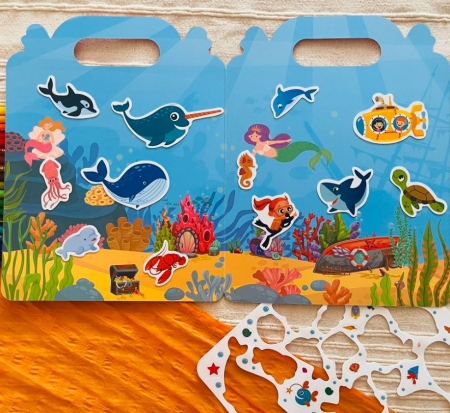 Carte educativă cu stickere reutilizabile – Animale marine (47 piese) [1]