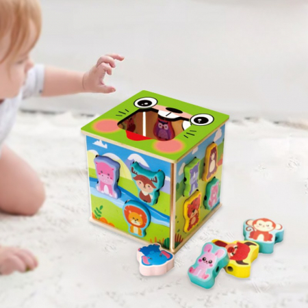 Cub sortator animale din lemn cu snur – Montessori 2 ani+ [1]