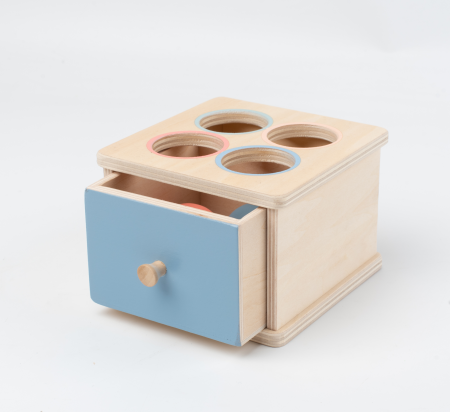 Cutie Montessori din lemn cu bile colorate și sortare [3]