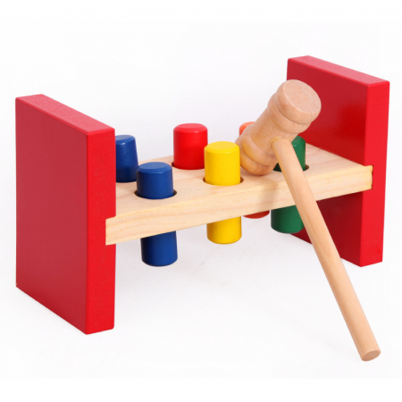 Jucarii sub 50 lei - Joc Montessori cu ciocanel din lemn – motricitate si dexteritate