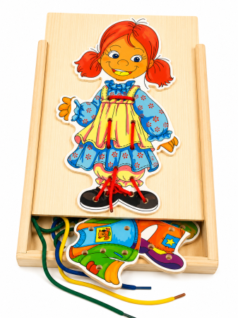 Jucarii Educative & Invatare - Puzzle de Îmbrăcat și Șnuruire – Fetiță cu Haine Interschimbabile