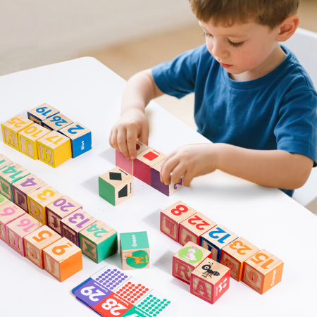 Puzzle Montessori din lemn cu literele alfabetului și potrivire forme [1]