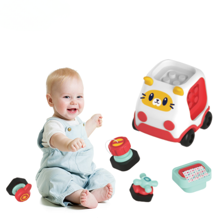 Set jucărie interactivă Woopie – mașinuță și pisicuță cu 4 blocuri manipulabile 18+ [1]