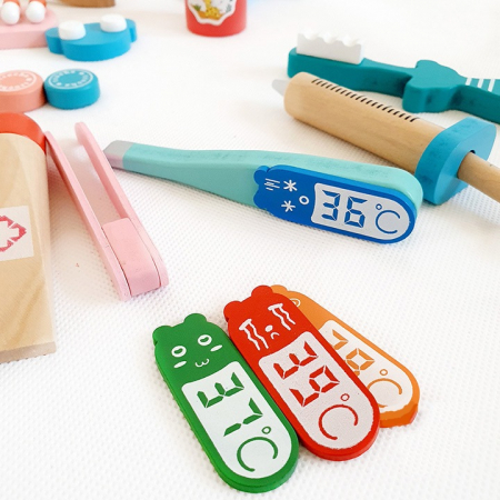 Set trusa medicala din lemn tip Montessori – Joc de rol copii 3+ [3]